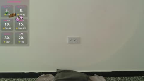 alessia_santorinni online show from May 27, 2026, 4:15 pm