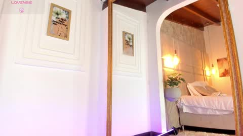 Alessia online show from March 7, 2025, 6:46 am