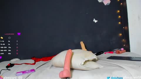 Alessa online show from February 12, 2026, 9:59 am