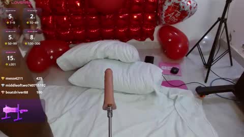 alessiiaa online show from February 12, 2025, 12:16 am