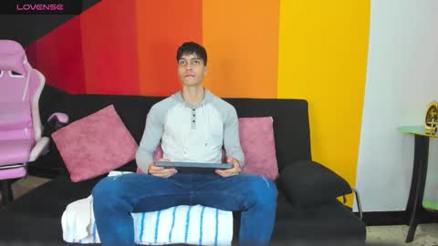 Alessio online show from December 1, 2025, 12:10 pm