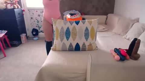 AlesyadollBlonde online show from January 15, 2026, 7:57 am