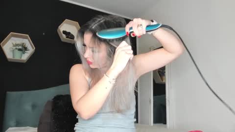 alesys69 online show from January 9, 2025, 10:31 pm