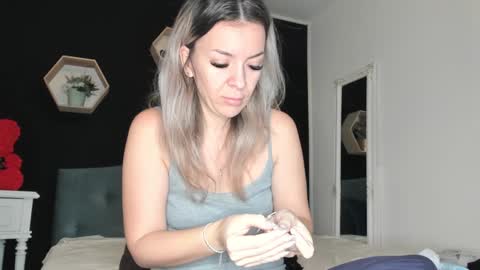 alesys69 online show from February 1, 2025, 4:24 am