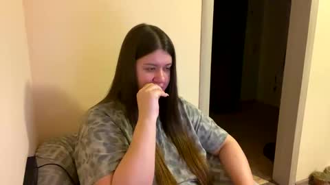 Aletta Oushen online show from January 28, 2025, 12:43 pm