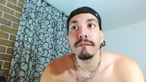 Snapshot of aleviz chatting on February 15, 2026, 6:43 am aleviz online show from February 15, 2026, 6:43 am