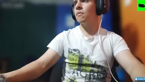 Snapshot of alex0397 chatting on January 21, 2025, 9:15 pm alex0397 online show from January 21, 2025, 9:15 pm