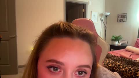 alex  online show from January 3, 2025, 4:59 pm