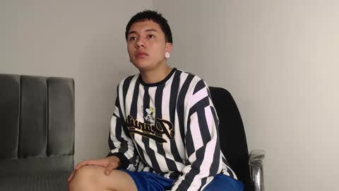 Owen online show from November 29, 2025, 2:36 am