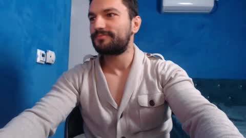 Alex online show from October 3, 2025, 7:38 am