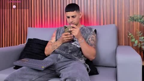 alex online show from March 10, 2026, 11:37 am