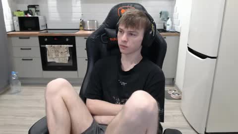 Alex online show from February 17, 2025, 3:47 am