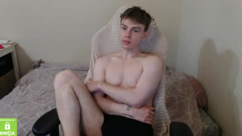 Snapshot of alex_gotcha chatting on June 8, 2026, 12:14 am Alex online show from June 8, 2026, 12:14 am