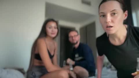 Snapshot of alex_gulgina chatting on November 9, 2025, 11:19 am alex_gulgina online show from November 9, 2025, 11:19 am