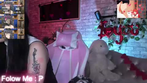 alex_howell online show from February 18, 2025, 8:47 pm