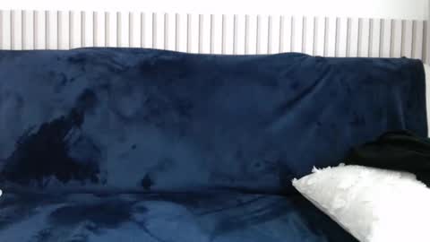 Nicha online show from April 7, 2026, 4:24 am