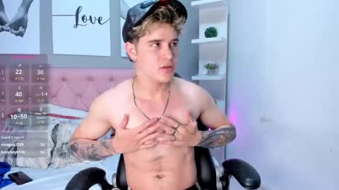 Alex  online show from June 3, 2026, 8:14 pm