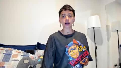 Snapshot of alex_poett chatting on February 19, 2025, 11:36 pm Residente0xxx online show from February 19, 2025, 11:36 pm