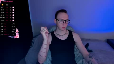 alex_silent online show from November 12, 2025, 10:15 am