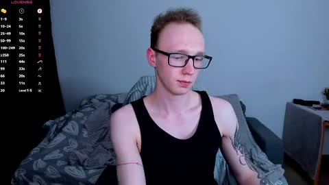 alex_silent online show from June 3, 2026, 8:58 pm