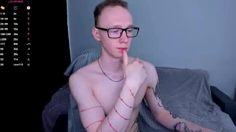alex_silent online show from June 7, 2026, 4:11 pm