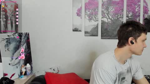 Alex WandHot online show from February 7, 2025, 6:14 am