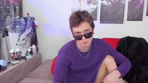 Alex WandHot online show from March 7, 2025, 9:51 am