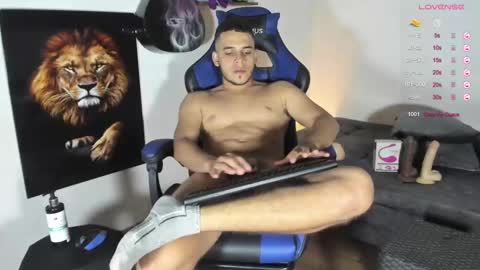Snapshot of alex_woll11 chatting on February 5, 2025, 5:41 am Alex Woll online show from February 5, 2025, 5:41 am