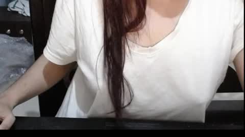 alexa_anna online show from April 19, 2026, 12:26 pm