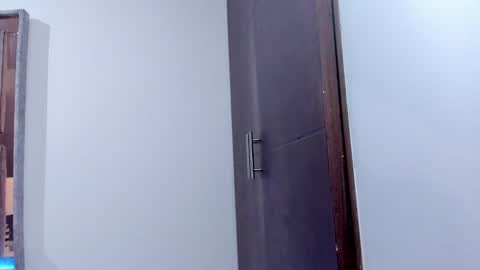 Snapshot of alexa_candy_18 chatting on February 23, 2025, 12:08 am Alexa online show from February 23, 2025, 12:08 am