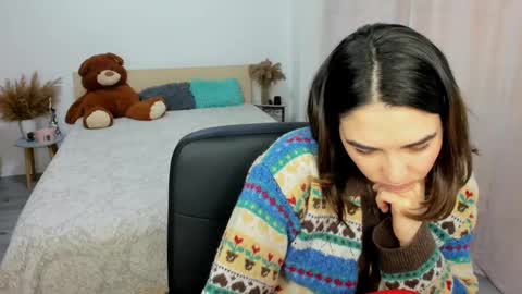 Snapshot of alexa_dolly chatting on March 4, 2025, 8:57 am Alexa online show from March 4, 2025, 8:57 am