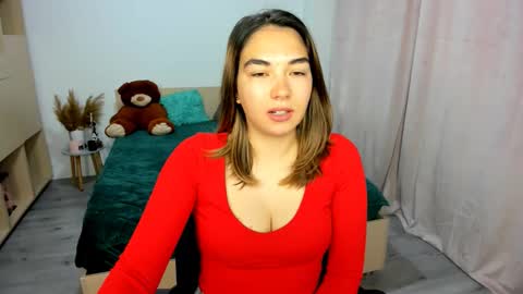 Snapshot of alexa_dolly chatting on September 29, 2025, 5:45 am Alexa online show from September 29, 2025, 5:45 am