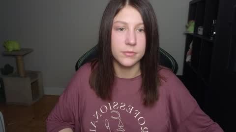 dont be afraid to click social media link its  working  just click on that  online show from February 7, 2025, 11:24 pm