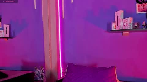 Alexa  online show from February 18, 2025, 5:42 pm