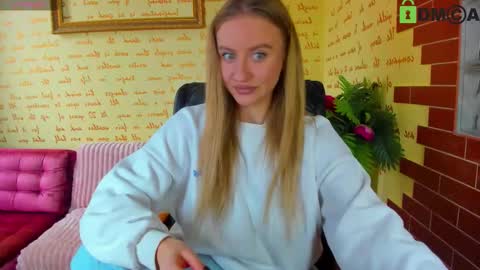 Alexa online show from November 12, 2025, 10:48 am