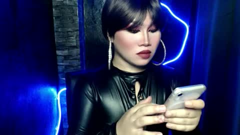 alexa_hansung online show from September 24, 2025, 7:33 am