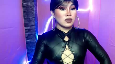 alexa_hansung online show from November 3, 2025, 11:11 am