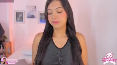 Alexa Millers online show from October 10, 2025, 4:11 am