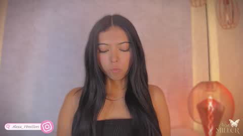 Alexa Millers online show from December 4, 2025, 4:22 am