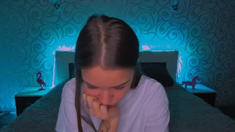 angel online show from December 12, 2024, 3:32 am