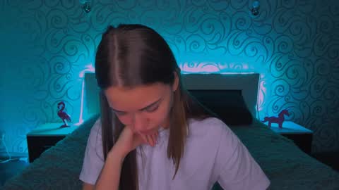 angel online show from December 15, 2024, 3:24 am