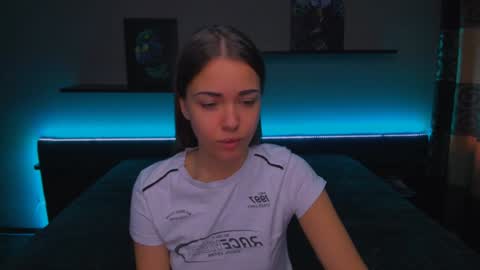 angel online show from December 24, 2024, 6:11 am