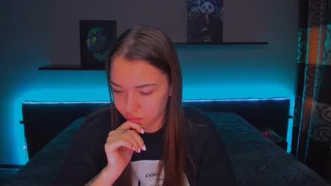 angel online show from February 14, 2025, 3:11 am