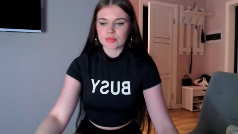    my tg online show from September 10, 2025, 5:35 pm