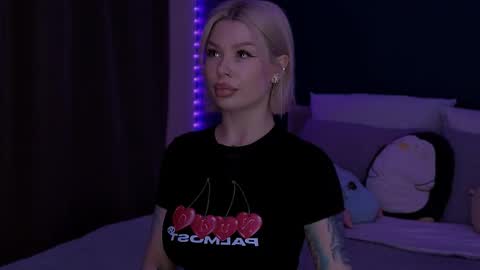 Alexa Mason online show from April 20, 2026, 9:01 am