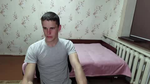 Snapshot of alexanderstrongs chatting on May 6, 2026, 7:19 pm alexanderstrongs online show from May 6, 2026, 7:19 pm