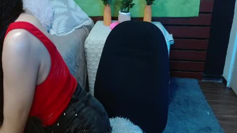 alexandra_jonas online show from April 8, 2026, 11:59 pm