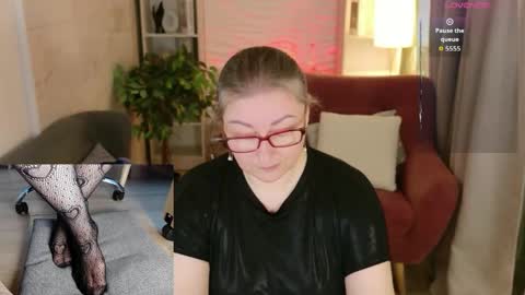 Alexandra online show from June 2, 2026, 2:30 pm