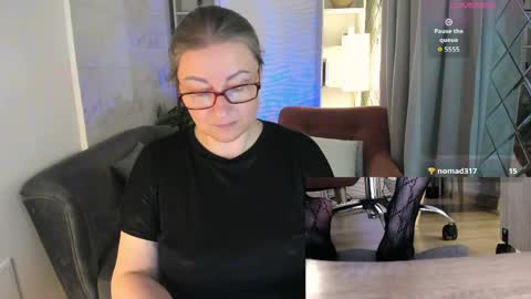 Alexandra online show from June 8, 2026, 1:28 am