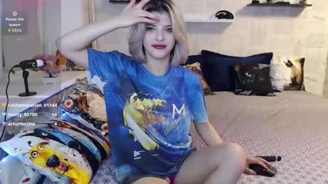 AlexandraErmes online show from June 11, 2026, 12:32 am